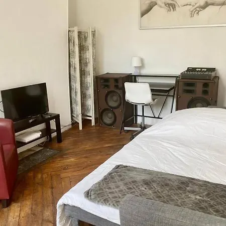 Charme De L'ancien Dans 2 Pieces Pour 4 Personnes Apartman *