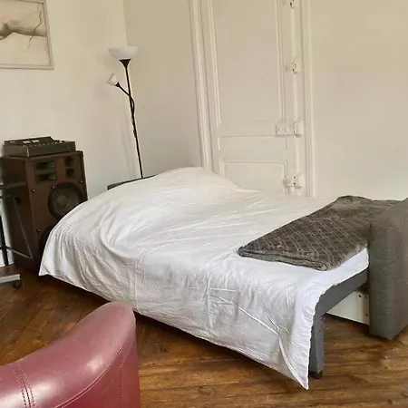 Apartment Charme De L'ancien Dans 2 Pieces Pour 4 Personnes Rouen